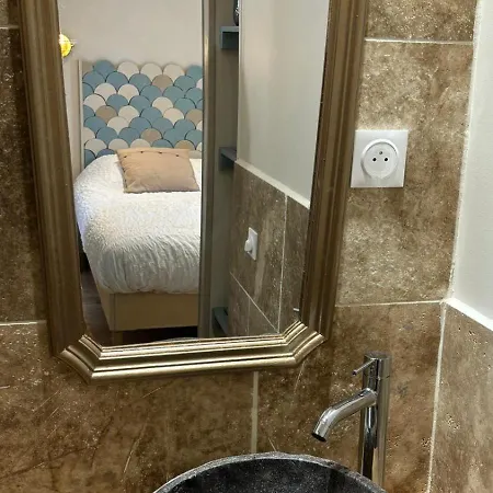 公寓 Dans Maison Partagee Rustic-chic Avec Jardin 'coabbita' *