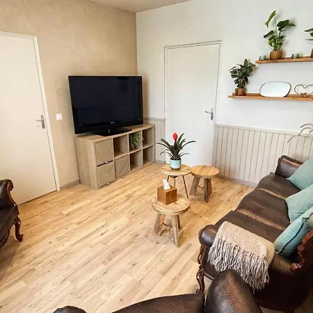 Dans Maison Partagee Rustic-chic Avec Jardin 'coabbita' 阿布维尔